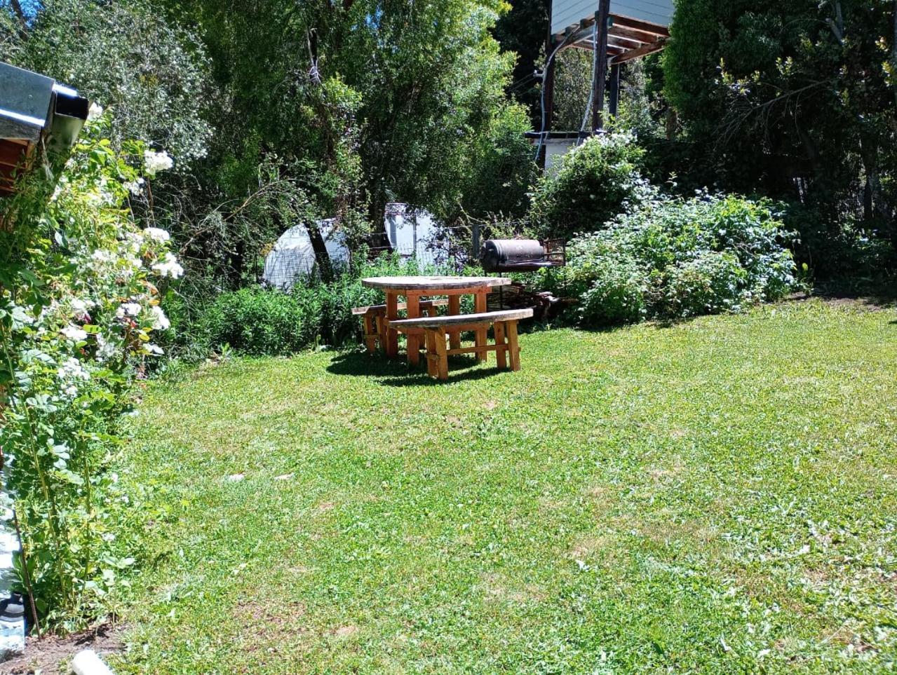 Casa Con Jardin - Circuito Chico, Casa de férias San Carlos de Bariloche